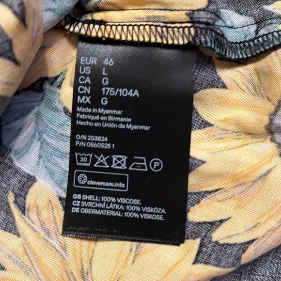 Sunflower flowy top - Picture 5 of 5